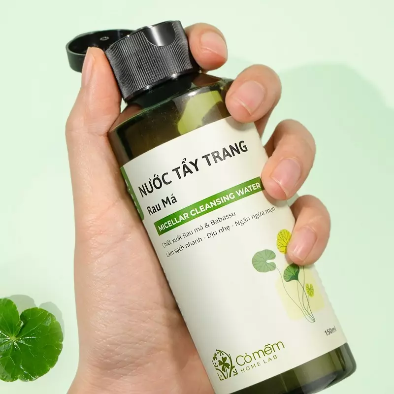 Nước tẩy trang rau má Cỏ mềm