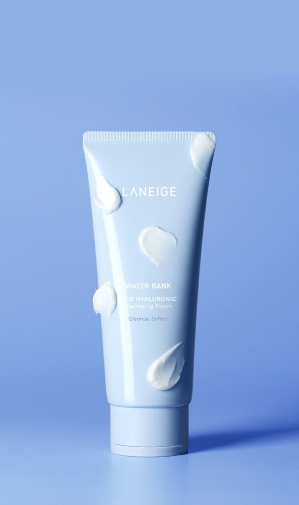 Sữa rửa mặt Laneige Water Bank Blue HA Cleansing Foam