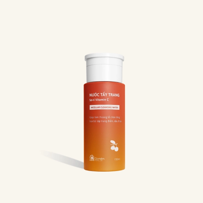 Nước tẩy trang sơ ri vitamin C của Cỏ mềm tốt cho tuổi 40